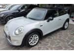 MINI Mini Cooper D LED NAVI HARMAN KARDON PDC