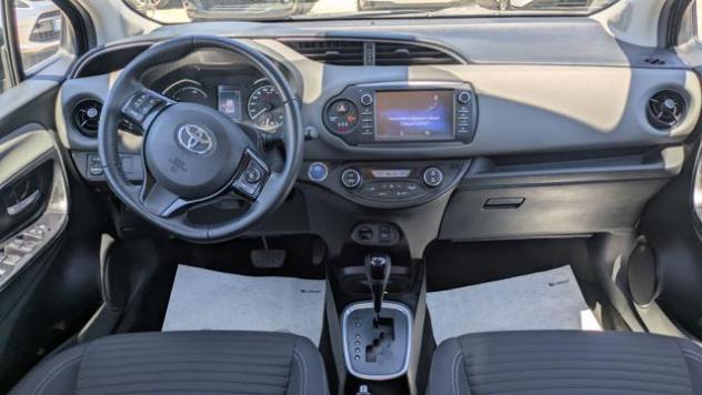 TOYOTA Yaris Hybrid 1.5cc 73cv rif. 23897585 - Foto 8
