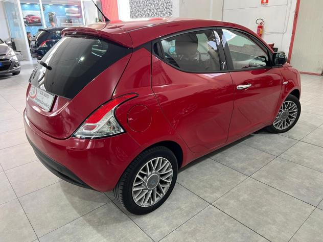 Lancia Ypsilon 1.3 95 CV - Platinum - 2012 - Foto 4