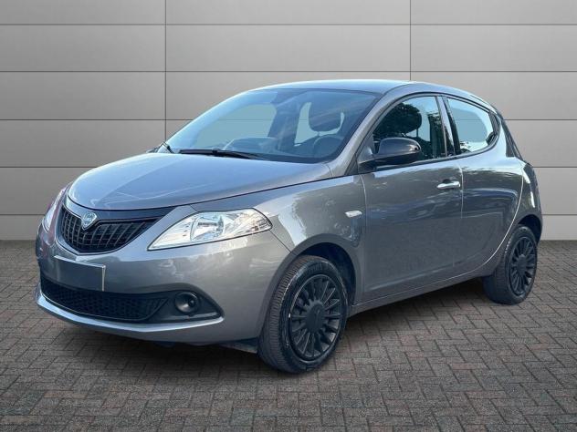 Lancia Ypsilon 1.0 FireFly 70cv Hybrid Silver
