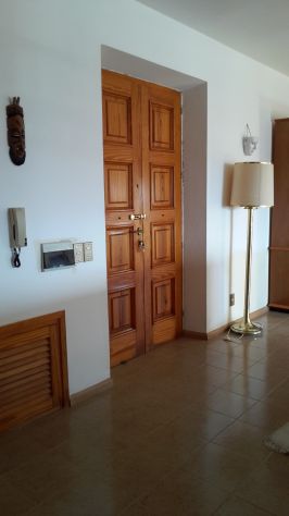 Grande appartamento ind. in bifamilare con vista mare garage e posto auto - Foto 4