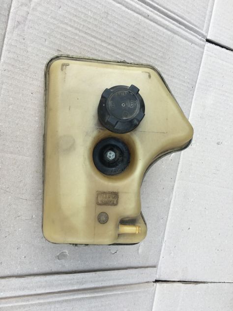 Vaschetta acqua Motore FIAT PANDA 1 Serie ( 141 ) fino al 2003