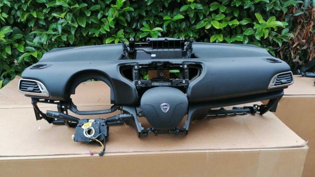 KIT AIRBAG LANCIA YPSILON 2015 COMPLETO DI AIR SX AIR DX CRUSCOTTO 2 CINTURE ANT