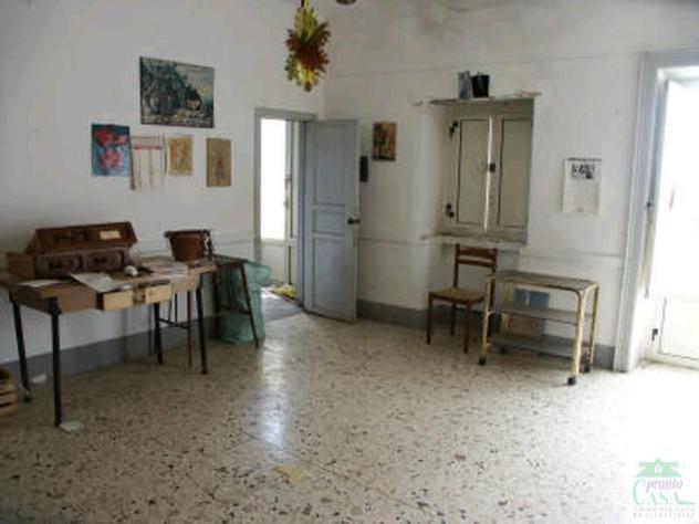 Casale con Corte e Terreno - Foto 17