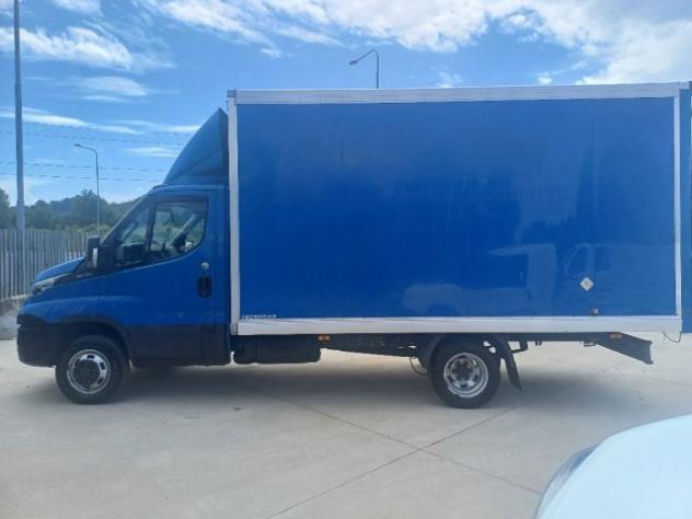 IVECO 35C16S BTor 2.3HPT PL-RG Cabinato Blue Power rif. 23611633