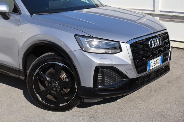 Audi Q2 30 TDI S line Edition-2022 - Foto 2