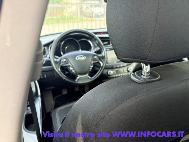 KIA cee'd 1.6 CRDi 110 CV SW Cool Leggi descrizione rif. 24044108 - Foto 4