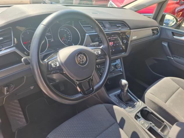Volkswagen Touran 2.0 TDI 115 CV DSG 7 POSTI! - Foto 7