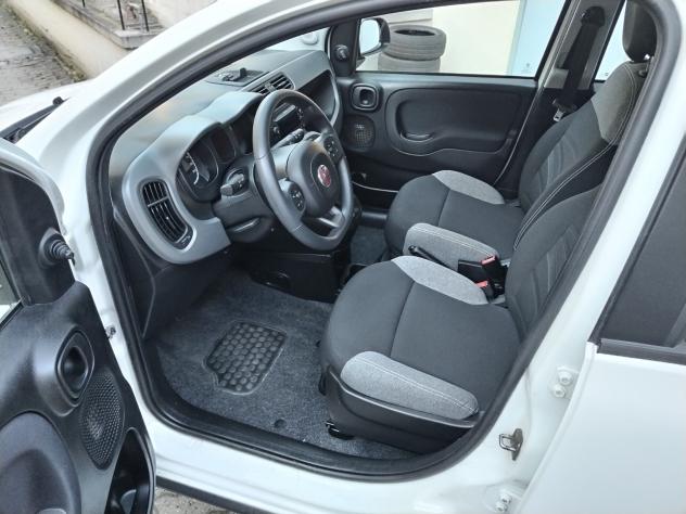 Fiat Panda 1.0 FireFly S&S Hybrid City Life - Foto 8