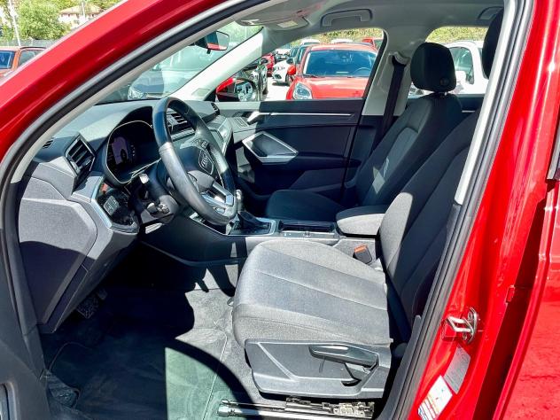 Audi Q3 2.0 TDI 150CV S tronic 2021 - Foto 7