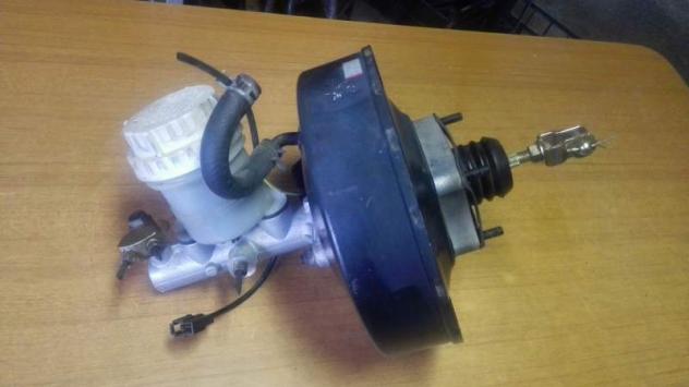 Servofreno e Pompa Freni Mitsubishi PAJERO 2.5 TD 1serie L040