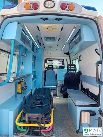 RENAULT MASTER AMBULANZA (MONT) VP - Foto 5