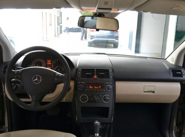 MERCEDES-BENZ A 160 AUTOMATIC Executive 5 Porte rif. 24059801 - Foto 5