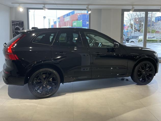 Volvo XC 60 T6 Plug-in hybrid AWD aut. Ultra Black Edition MY26 - Foto 2