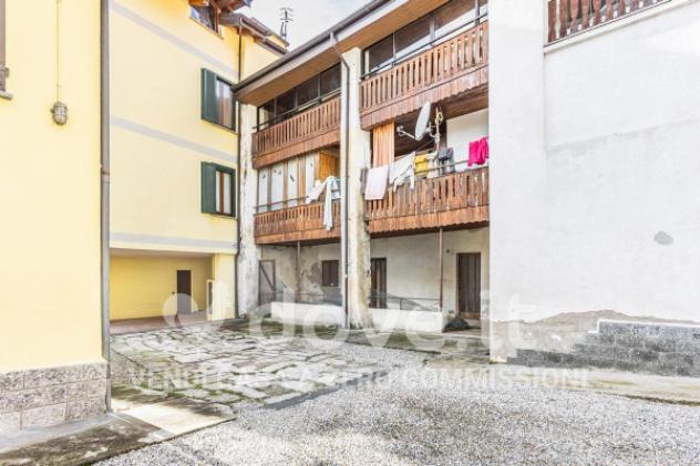 Appartamento di 75 m² con 2 locali in vendita a Sangiano - Foto 2