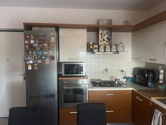 Vendesi cucina escluso il frigo - Foto 3