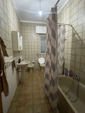 Stanze in affitto a studentesse o lavoratrici in corso Calatafimi bassa - Foto 4