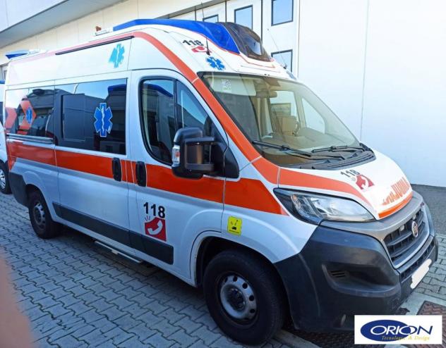FIAT DUCATO AMBULANZA (4437)