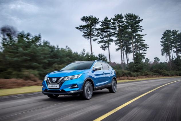 Nissan Qashqai II 2017 1.7 dci N-Motion 150cv - Foto 3