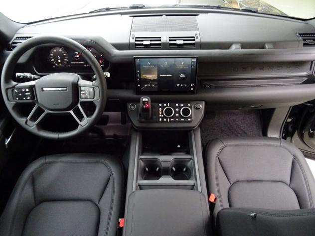 Land Rover Defender 90 3.0D I6 200 CV AWD Auto X-Dynamic SE - Foto 4