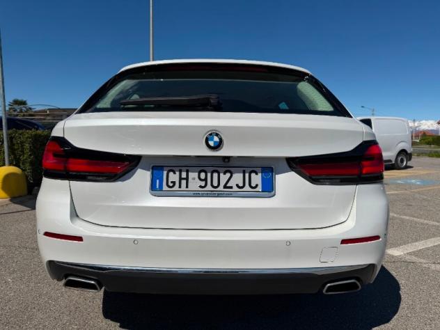 BMW Serie 5(G30/31/F90) 518d 48V Touring Luxury - Foto 8