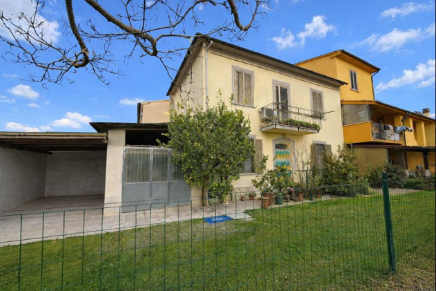 Terratetto in vendita a Pontedera 123 mq Rif: 1404985