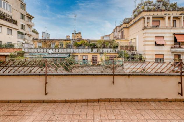 Appartamento di 92 m² con 2 locali in affitto a Milano - Foto 4