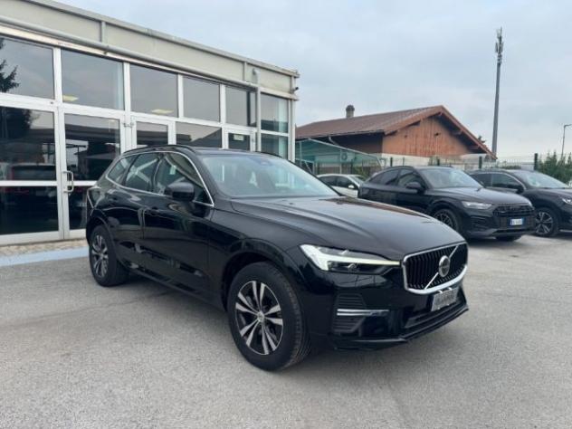 VOLVO XC60 B4 (d) AWD Geartronic Momentum rif. 23966615 - Foto 3