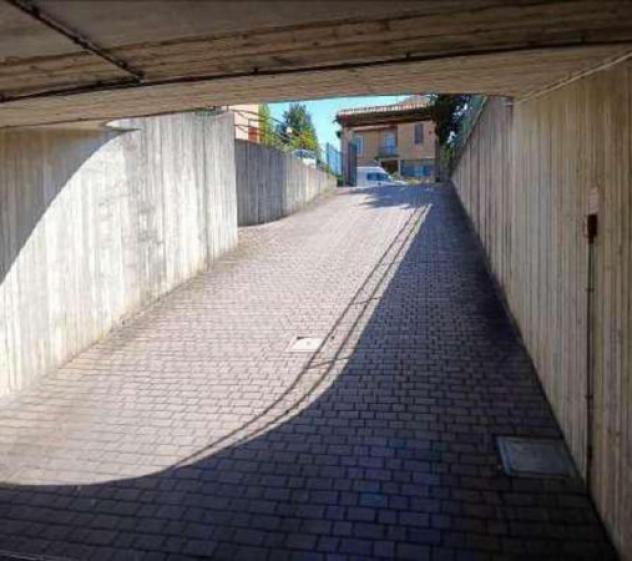 Immobile in asta di 18 m², box auto in vendita a Merone - Foto 6