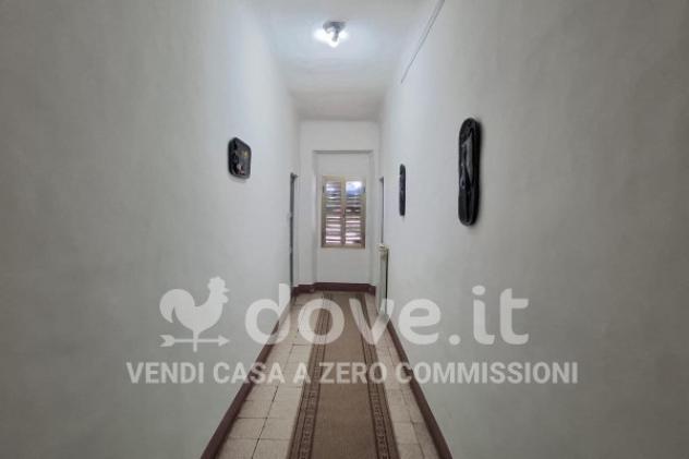 Palazzo / Stabile di 800 m² con più di 5 locali in vendita a Pesaro - Foto 20