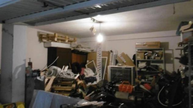 Immobile in asta di 100 m² con più di 5 locali e box auto in vendita a Soriano nel Cimino - Foto 4