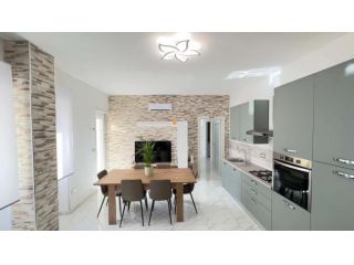 Apartment in Via Duca degli Abruzzi, Sassari for 165 m² with 4 bedrooms