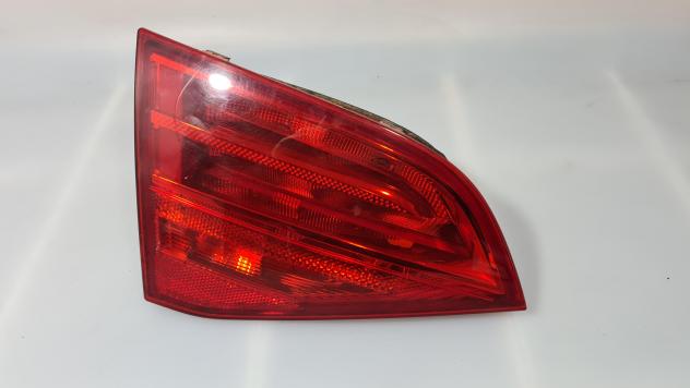 STOP POSTERIORE SINISTRO INTEGRATO NEL PORTELLO AUDI A4 Avant (8K5) 8K9945093 (0815)