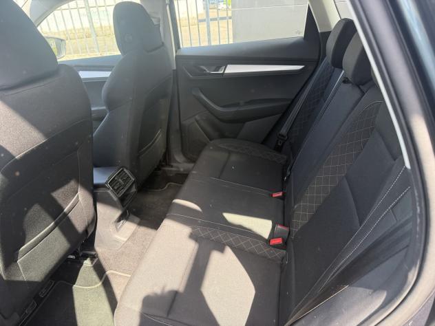Škoda Karoq 1.0 TSI AMBITION - Foto 6