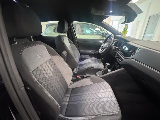 Volkswagen Taigo Taigo 1.0 tsi R-Line 115cv - Foto 9