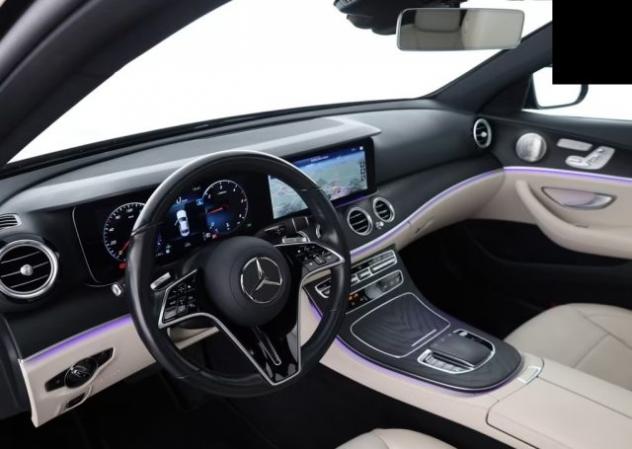 MERCEDES-BENZ E 220 d Premium Amg rif. 23417909 - Foto 9