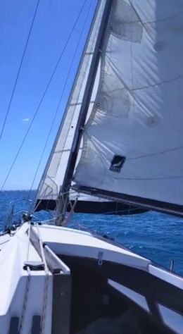 barca a vela CBS 750 in vetroresina