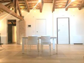APPARTAMENTO di 3 vani e di 61 mq (TREVIGNANO) rif. PL31