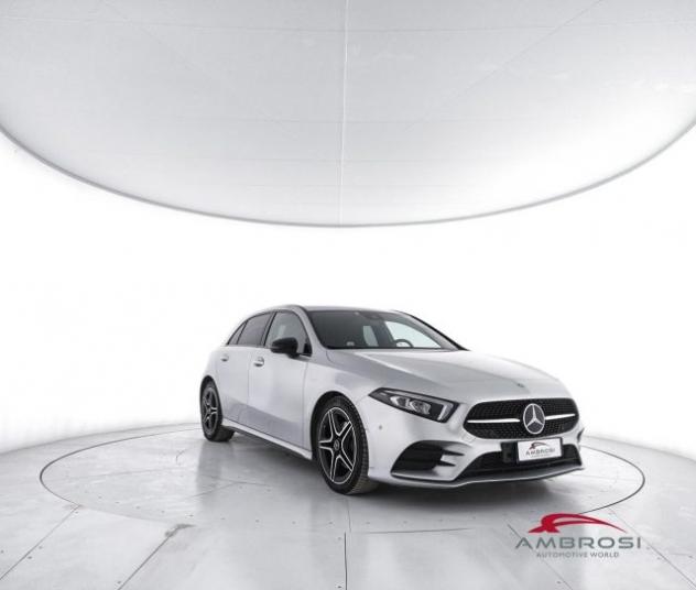 MERCEDES-BENZ A 180 180 d Automatic Sport rif. 24046146 - Foto 2