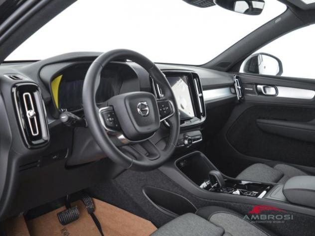 VOLVO XC40 B3 Mild hybrid Benzina Plus Dark rif. 23734701 - Foto 8