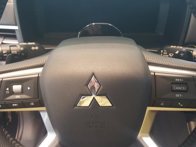 Mitsubishi Outlander PHEV 2.4L PHEV INSTYLE - Foto 10