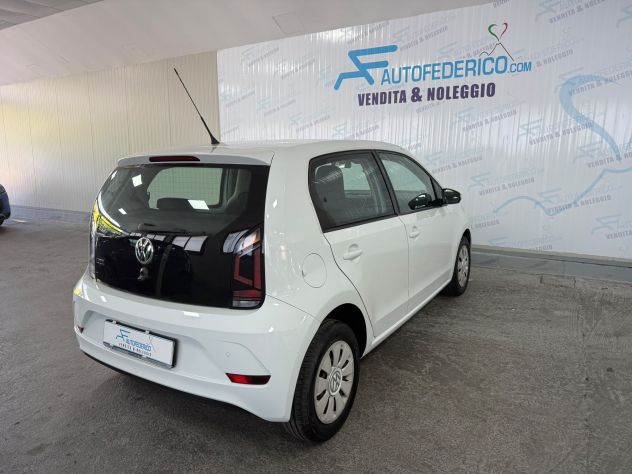 Volkswagen Up 1.0 Benz. 60cv 5 porte - Foto 4