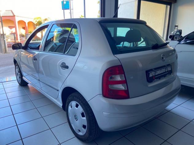 Skoda Fabia 1.4 16V/75 CV cat 5 porte Comfort - Foto 5