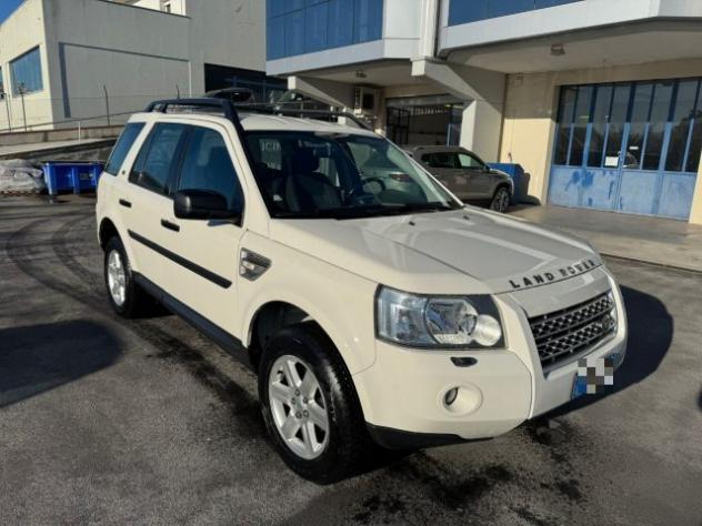 LAND ROVER Freelander 2.2 TD4 S.W. XS TD4.e RECANATI rif. 21804388 - Foto 4