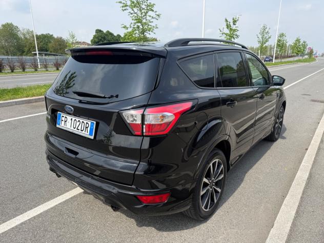 Ford Kuga 1.5 TDCI 120 CV S&S 2WD ST-Line - Foto 7