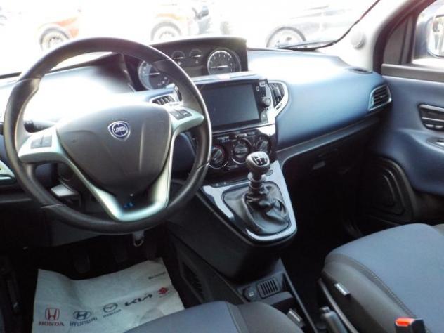 LANCIA Ypsilon 1.2 GPL 69CV Ecochic rif. 24132135 - Foto 6