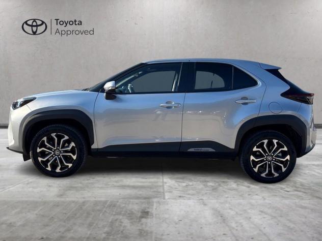 Toyota Yaris Cross 1.5 Hybrid 5p. E-CVT AWD-i Trend - Foto 6
