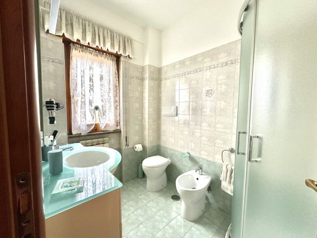 VILLA CON PISCINA LAVINIO ZONA GIORNALISTI - VIA ABELIA - Foto 4