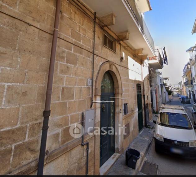 Sannicandro Di Bari. Libera casa indipendente con cortile e posto auto. - Foto 2