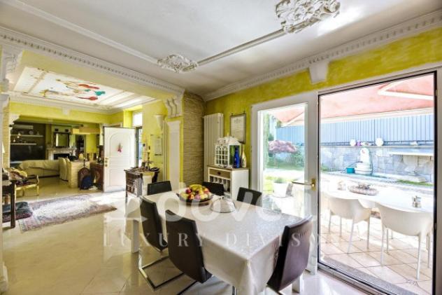 Villa di 286 m² con più di 5 locali e posto auto in vendita a Varese - Foto 5
